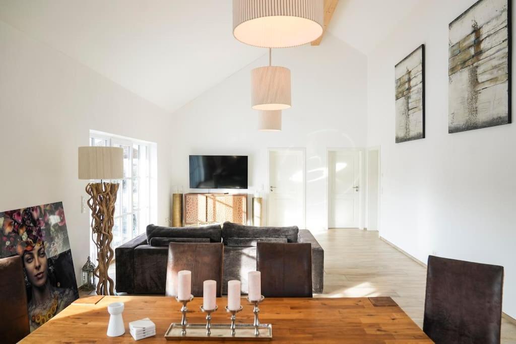 Loft “Samuel” Apartment Utting am Ammersee Bagian luar foto