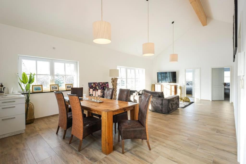 Loft “Samuel” Apartment Utting am Ammersee Bagian luar foto